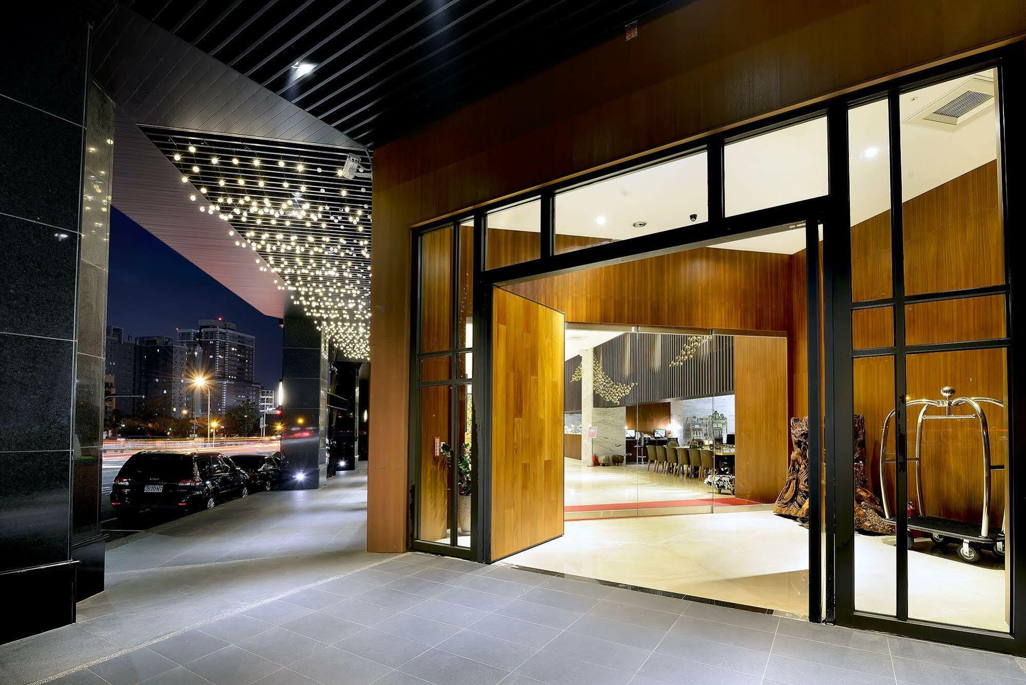 Aeris International Hotel Taichung Dış mekan fotoğraf