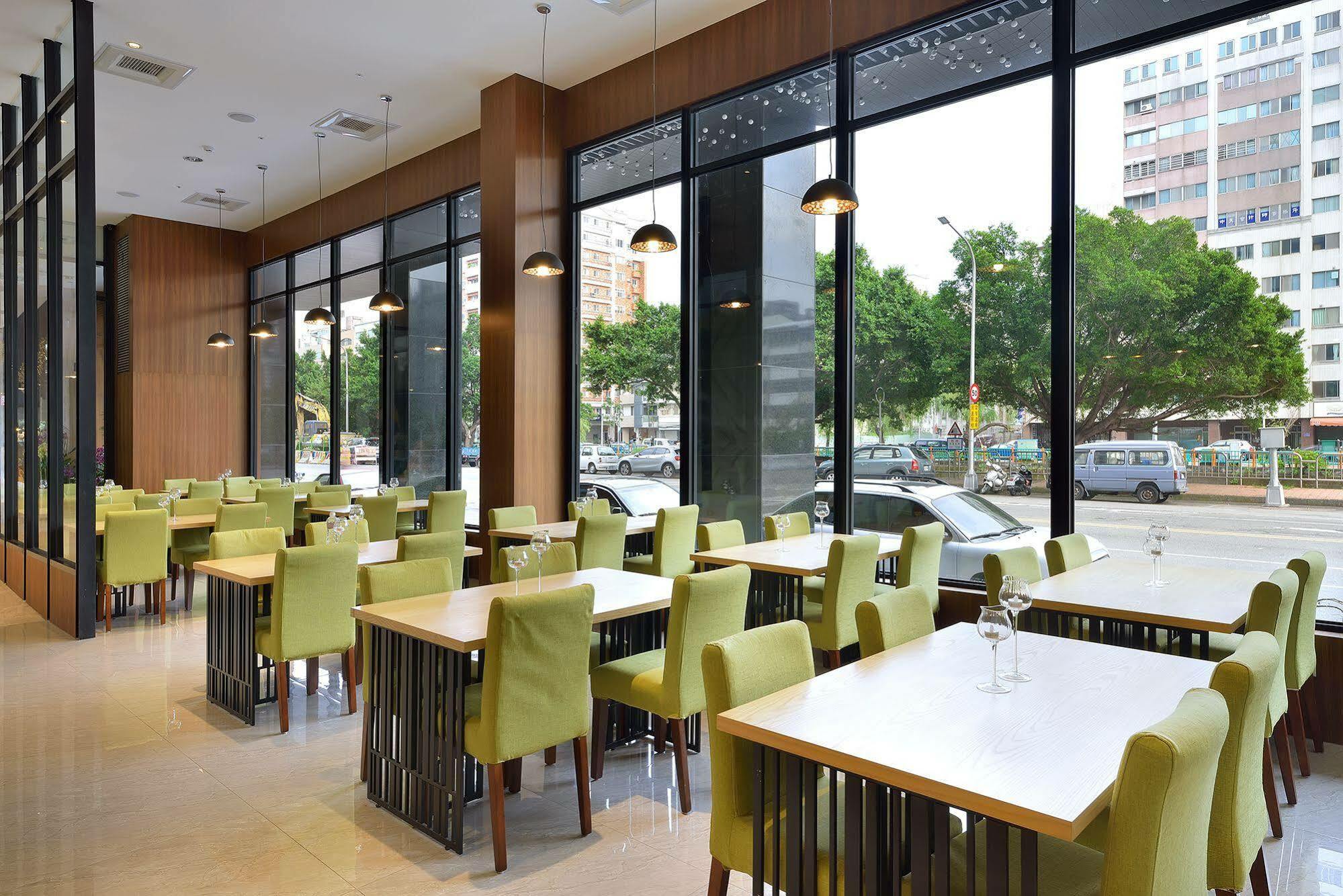 Aeris International Hotel Taichung Dış mekan fotoğraf