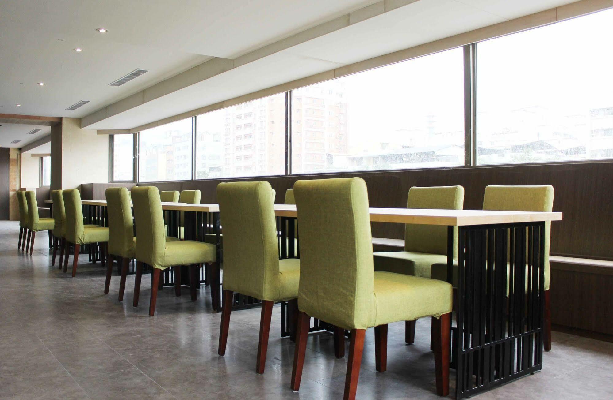 Aeris International Hotel Taichung Dış mekan fotoğraf