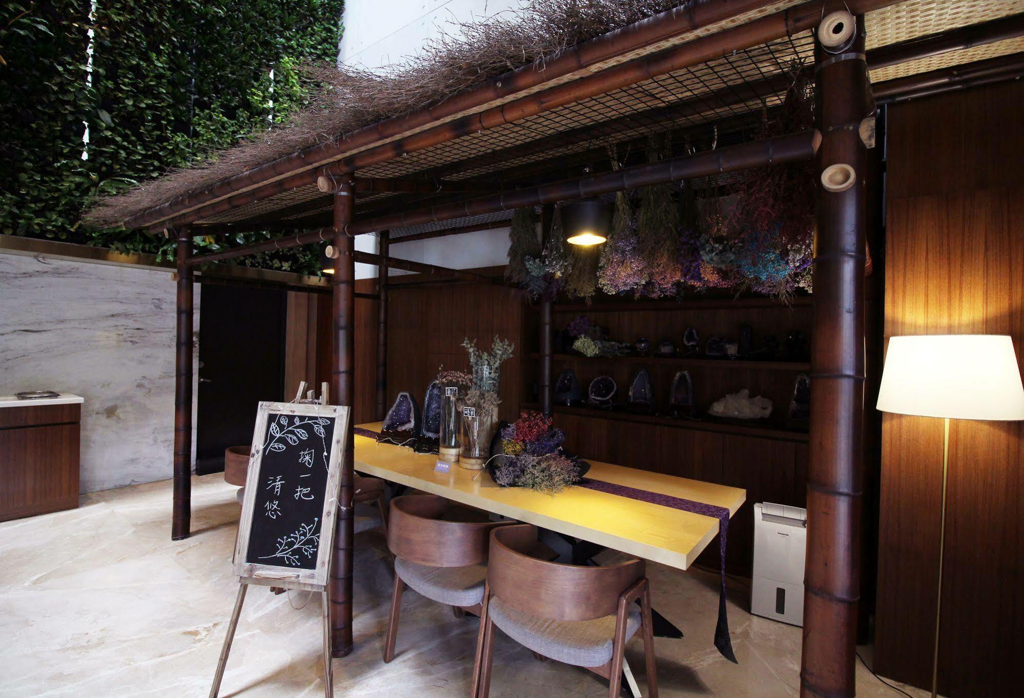 Aeris International Hotel Taichung Dış mekan fotoğraf
