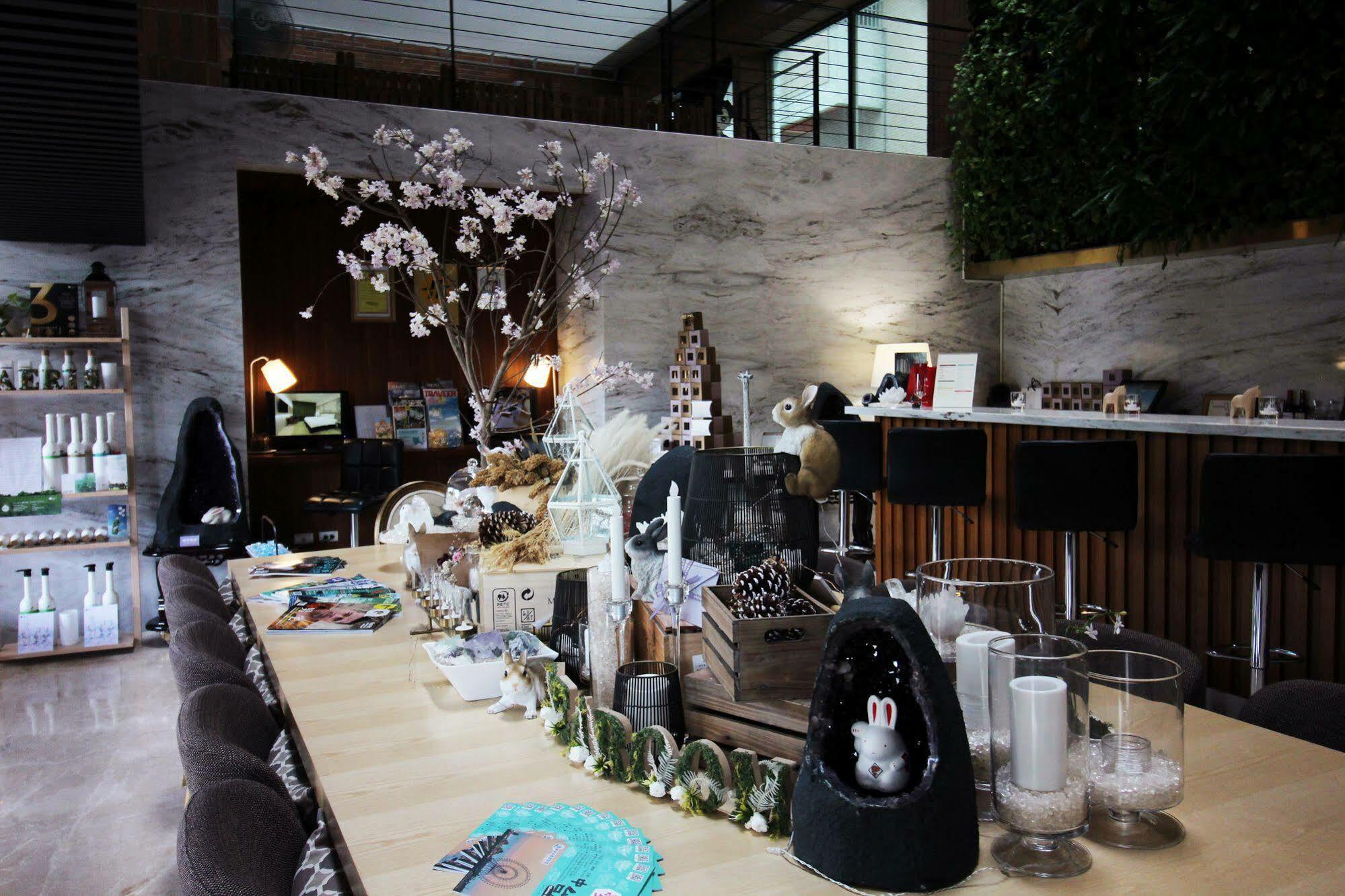 Aeris International Hotel Taichung Dış mekan fotoğraf